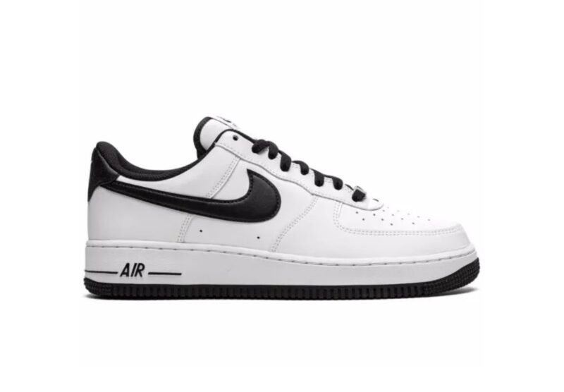 NIKE AIRFORCE 1 LOW 07 WHITE/BLACK